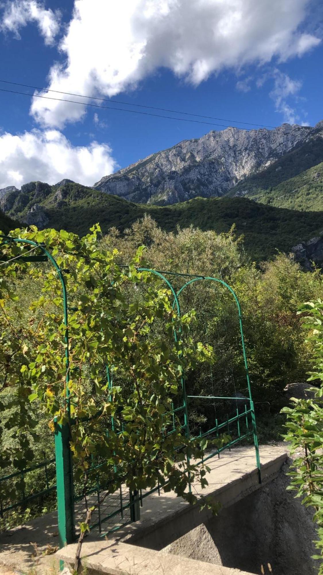 Villa Kuca Za Odmor Diva Mostar Exterior foto